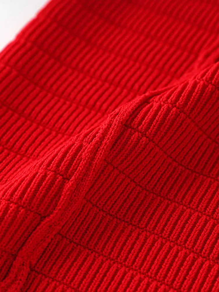Knitting Red Midi Dress with V Neck